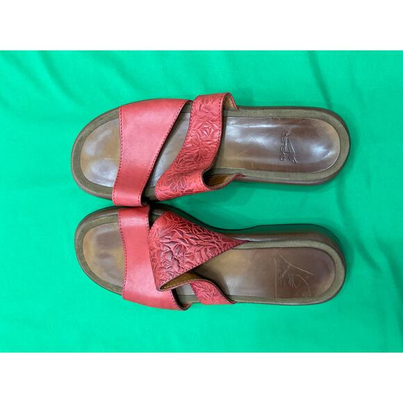 Dansko women’s Red leather slide sandals with two straps size 40 (US 9) - Picture 7 of 16
